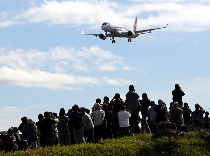 MRJ, Japan s First Jet Aircraft Successful first flight An MRJ lands after completing a test flight as a large crowd watches, in Kasugai, Aichi, Japan, November 11, 2015 at 11:01 a.m.