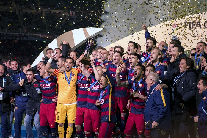 2015 FIFA Club World Cup Barcelona wins for the third time Barcelona team group, DECEMBER 20, 2015   Football   Soccer : Andres Iniesta of Barcelona celebrates with the trophy after winning the FIFA Club World Cup Japan 2015 Final match between River Plate 0 3 FC Barcelona at International Stadium Yokohama in Kanagawa, Japan.  Photo by Maurizio Borsari AFLO 