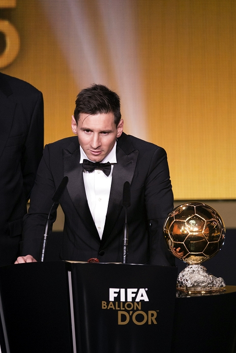 FIFA Ballon d Or Awards Ceremony Messi wins his fifth Ballon d Or Lionel Messi, JANUARY 11, 2016   Football   Soccer : Lionel Messi delivers a speech after receiving the FIFA Ballon d Or trophy during the FIFA Ballon d Or 2015 Gala at Kongresshaus in Zurich, Switzerland.  Photo by Maurizio Borsari AFLO 