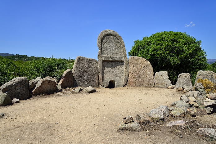Front with portal rock, Giants' grave S'Ena 'e Thomes, bronze age, Bonnanaro culture, in Dorgali, Province of Nuoro Sardinia, Italy, Europe , Photo by Peter Giovannini
