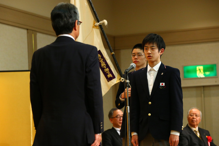 2016 Winter Youth Olympic Games Bundling Ceremony  L R  Tsunekazu Takeda, Masamitsu Ito  JPN , Sota Yamamoto  JPN , Sota Yamamoto  JPN  FEBRUARY 7, 2016 : Japan National Team Send off Party for Lillehammer 2016 Winter Youth Olympic Games at Shinagawa Prince Hotel, Tokyo, Japan.  Photo by AFLO SPORT 