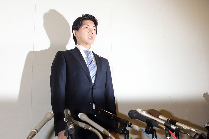 Kensuke Miyazaki suspected of infidelity Announces resignation from Diet Liberal Democratic Party  LDP  lawmaker Kensuke Miyazaki speaks out his resignation from Diet during a press conference at the House of Representatives hall in Tokyo, Japan on February 12, 2016.  Photo by Motoo Naka AFLO 