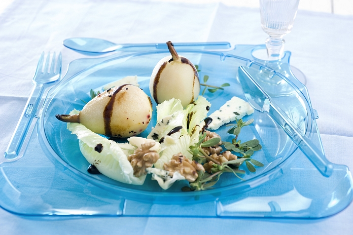 Sauteed pears with blue cheese