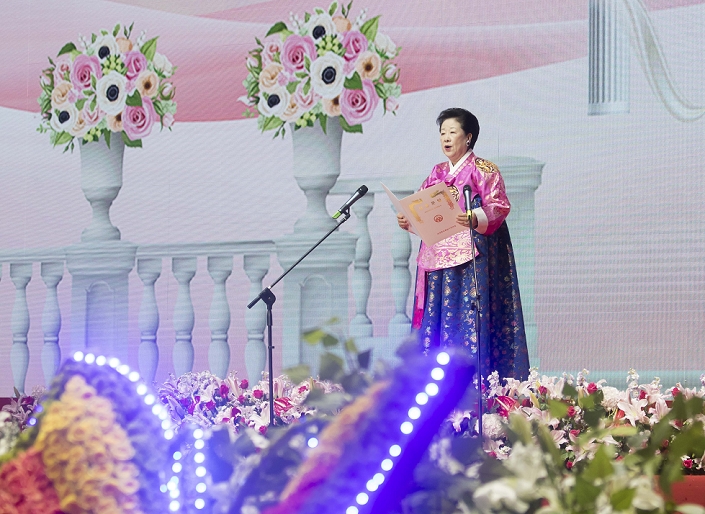 Unification Church s Joint Wedding Ceremony  February 20, 2016  Unification Church s mass wedding, Feb 20, 2016 : Han Hak Ja, widow of the late Rev. Moon Sun Myung, founder of the Unification Church, officiates a mass wedding ceremony of the church at the Cheong Shim Peace World Center in Gapyeong, about 60 km  37 miles  east of Seoul, South Korea.The church said about 3,000 couples from more than 60 countries participated in the mass wedding in Gapyeong and other 12,000 couples attended in the wedding ceremony through live streamed broadcast, which was organized by Han Hak Ja, widow of the late Rev. Moon Sun Myung, founder of the Unification Church.   Photo by Lee Jae Won AFLO   SOUTH KOREA 