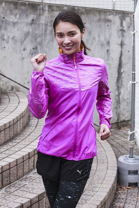  Run Competition in Omotesando, Shibuya Female runners run through Japanese actress Sayaka Akimoto attends the Shibuya Omotesando Women s Run 2016 on Sunday March 6, 2016, Tokyo, Japan. Some 5000 female runners in colorful running gear took part in the 6th annual 10km mini marathon staged at Tokyo s fashionable district. Popular model Myu Azama attended to show support for the event.  Photo by Rodrigo Reyes Marin AFLO 