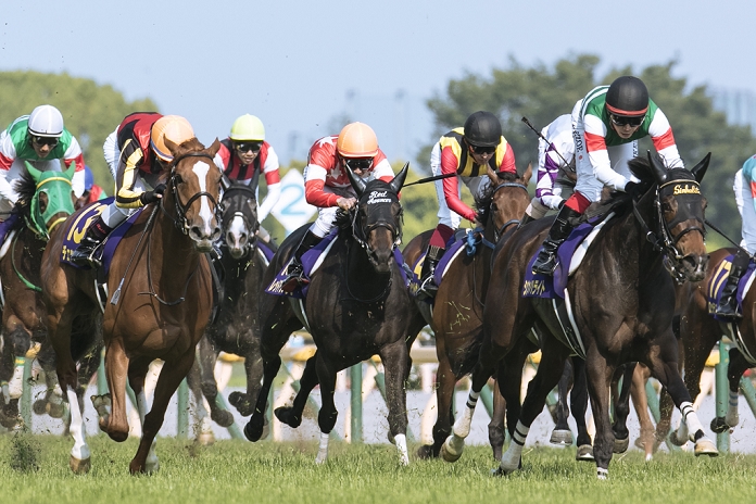 2016 Oaks  G1  Sinhalite  right , winner  R L  Sinhalite  Kenichi Ikezoe , At the Seaside  Yuichi Fukunaga , Red Avancer  Hironobu Tanabe , Win Fabulous  Masami Matsuoka , Cecchino  Keita Tosaki , Awake Win Fabulous  Masami Matsuoka , Cecchino  Keita Tosaki , Awake  Yutaka Yoshida , MAY 22, 2016   Horse Racing : Sinhalite ridden by Kenichi Ikezoe wins the Yushun Hinba  Japanese Oaks  at Tokyo Racecourse in Fuchu, Tokyo, Japan.  Photo by Yoshifumi Nakahara AFLO 