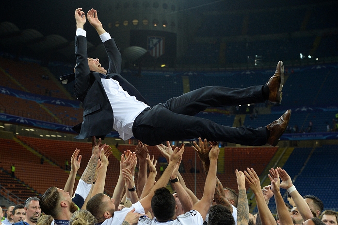 UEFA Champions League Final Real wins 11th title in two years Zinedine Zidane  Real , MAY 28, 2016   Football   Soccer : Real Madrid head coach is thrown into the air after winning the penalty shoot out during the UEFA Champions League final match between Real Madrid 1 5 3 1 Atletico de Madrid at Stadio Giuseppe Meazza San Siro in Milan, Italy.  Photo by aicfoto AFLO 