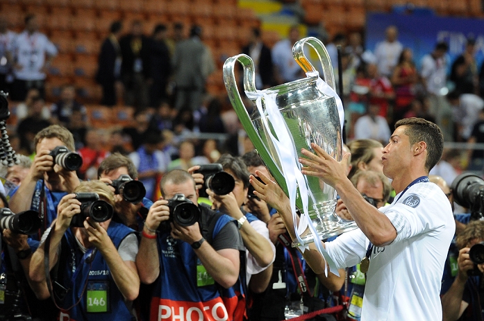 UEFA Champions League Final Real wins 11th title in two years Cristiano Ronaldo  Real , MAY 28, 2016   Football   Soccer : Cristiano Ronaldo of Real Madrid celebrates with the trophy after winning the penalty shoot out during the UEFA Champions League final match between Real Madrid 1 5 3 1 Atletico de Madrid at Stadio Giuseppe Meazza San Siro in Milan, Italy.  Photo by aicfoto AFLO 