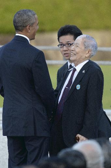 President Obama Visits Hiroshima First sitting President to visit Hiroshima A bomb survivor Sunao Tsuboi  right  smiles and shakes hands with President Obama at 6:06 p.m. on April 27 at Peace Memorial Park in Naka Ward, Hiroshima.