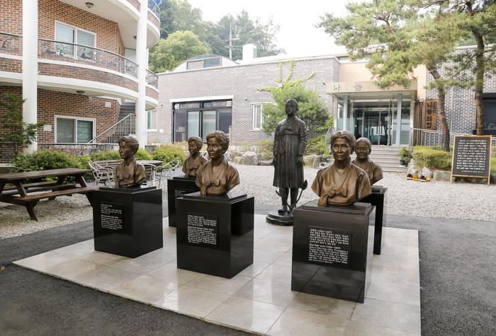 Gwangju, Korea  Nanum s House   June 7, 2016  The House of Sharing for Comfort Women, June 7, 2016 : Bust sculptures of the late South Korean comfort women and a statue of a teenage girl called the  peace monument  for former  comfort women  who served as sex slaves for Japanese soldiers during World War II, are seen in the House of Sharing in Gwangju, Gyeonggi province, about 30 km  18 miles  southeast of Seoul, June 7, 2016. The House of Sharing is a shelter for living South Korean  comfort women , who said they were forced to become sexual slavery by Japanese military during the Second World War. It was founded in 1992 with funds organized by Buddhists and other civic groups. The Museum of Sexual Slavery by Japanese Military locates in the shelter.  Photo by Lee Jae Won AFLO   SOUTH KOREA 