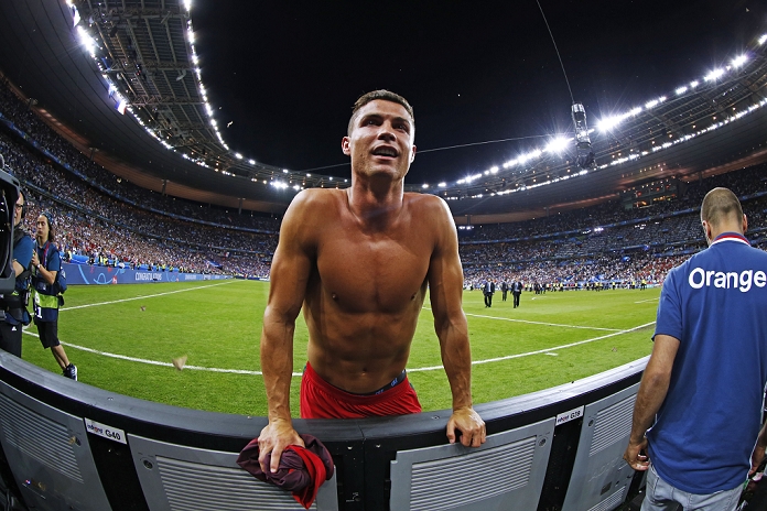 Euro 2016. Portugal wins first place Cristiano Ronaldo  POR , JULY 10, 2016   Football   Soccer : Cristiano Ronaldo of Portugal celebrates after winning the UEFA EURO 2016 Final match between Portugal 1 0 France at Stade de France in Saint Denis, France.  Photo by D.Nakashima AFLO 