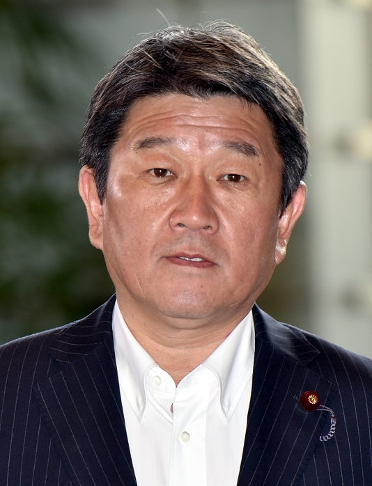 Third Abe Reform Cabinet Mogi becomes LDP policy chief August 3, 2016, Tokyo, Japan   Toshimitsu Motegi, newly appointed chairman of the Policy Research Council of the Liberal Democratic Party, arrives at the prime minister s office in Tokyo on Wednesday, August 3, 2016. Prime Minister Shinzo Abe reshuffled his Cabinet and top executives of the ruling party in his effort to speed up the  Abenomenalist  movement. Prime Minister Shinzo Abe reshuffled his Cabinet and top executives of the ruling party in his effort to speed up the  Abenomics  economic policies in the wake of the landslide victory in the July  Photo by Natsuki Sakai AFLO  AYF  mis 