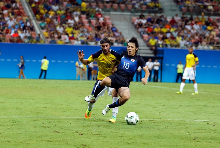 Rio 2016 Olympic Games Soccer Men Sebastian Perez  COL , Shoya Nakajima  JPN , AUGUST 7, 2016   Football   Soccer : Men s First Round Group B match between Japan 2 2 Colombia at Amazonia Arena during the Rio 2016 Olympic Games in Manaus, Brazil.