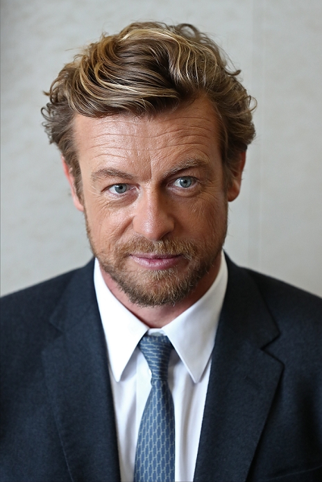 Longines renews partnership with JRA and JC Ambassador Simon Baker visits Japan Australian actor and director Simon Baker attends The 36th running of The Japan Cup  G1  at the Tokyo Horse Racetrack on November 27, 2016, Tokyo, Japan. Baker came to Japan to attend The 36th running of The Japan Cup  G1  in association with the Swiss Watchmaking company Longines. Well known for the lead role in TV series The Mentalist, Baker has been acting as Longines Ambassador of Elegance since 2012.  Photo by Rodrigo Reyes Marin AFLO 