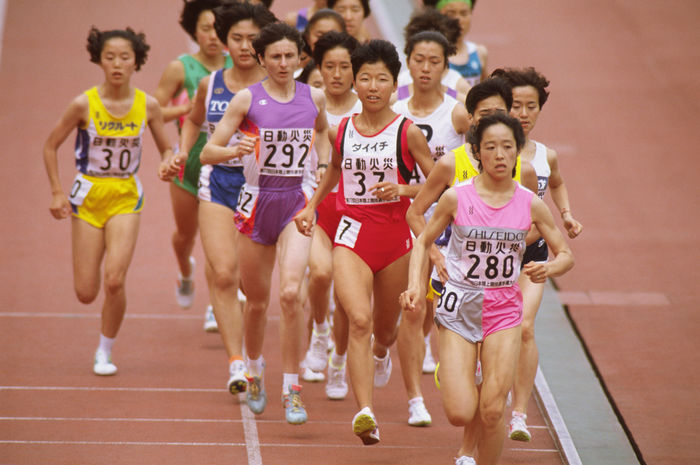 (R to L)
Harumi Hiroyama (Shiseido), Mariko Hara (Fuji Bank)
JUNE 1993 - Athletics : Harumi Hiroyama #280 competes during the 77th Japan Athletics Championships at National Stadium in Tokyo, Japan.
(Photo by AFLO) [2315].