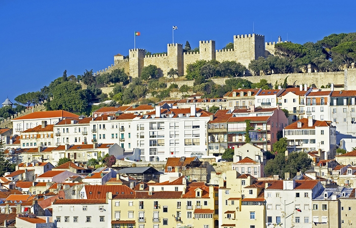 S茫o Jorge Castle above town, Lisbon, Portugal, Europe