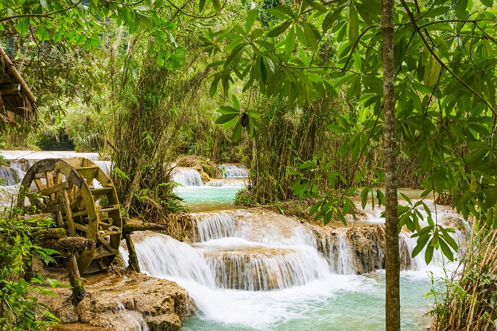 Kuang Si waterfalls, water wheel and cascades, turquoise colored water, Luang Prabang, Luang Prabang Province, Laos, Asia