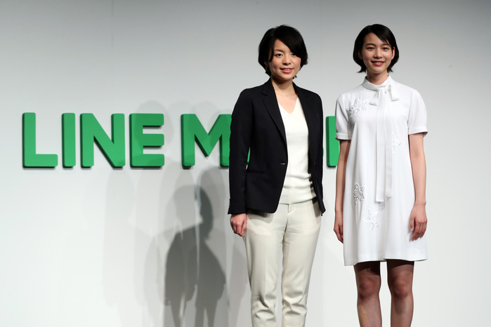 Introduction of LINE Mobile flat rate calling option March 14, 2017, Tokyo, Japan   Japan s SNS giant LINE s MVNO, LINE MOBILE president Ayano Kado  L  smiles with Japanese actress Non as she announces the new service at a press conference in Tokyo on Monday, March 14, 2017. LINE MOBILE will use actress  Non  as the new mascot for the company s new TV commercial.     Photo by Yoshio Tsunoda AFLO  LwX  ytd 