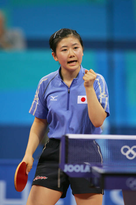 2004 Athens Olympics Ai Fukuhara  JPN , AUGUST 17, 2004   Table Tennis : Womens Singles Third Round   Jun Gao   Ai Fukuhara in the Olympic Games 2004 ATHENS at Galatsi Olympic  Photo by AFLO SPORT   1045 