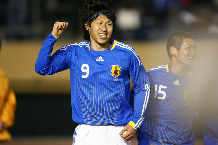 (L to R) Yohei Toyoda (JPN), Kota Ueda (JPN)
MARCH 27, 2008 - Football : International Friendly Match
International Friendly Match
between U-23 Japan 1-1 Angola
at National Stadium, Tokyo, Japan.
 (Photo by AFLO SPORT) [1045].