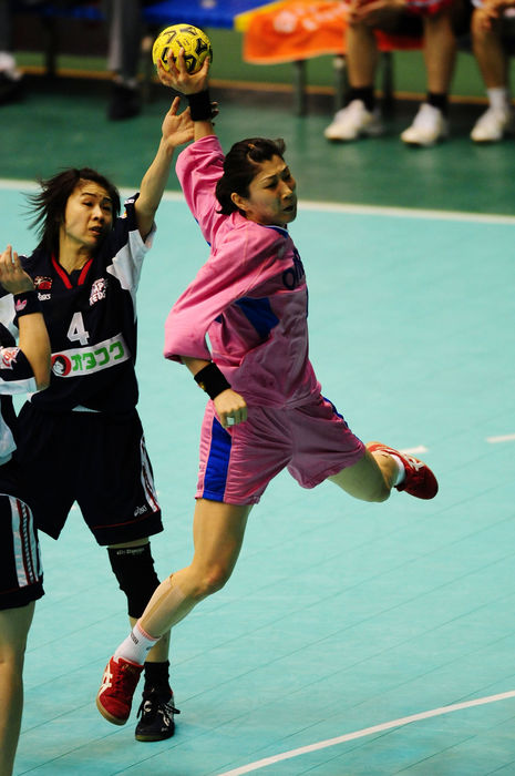Jeong-Ho Hong (Omron), 
DECEMBER 24, 2007 - Handball : 
All Japan Handball Championship 2007 
between Omron 35-27 Hiroshima Maple Reds 
at Komazawa Gymnasium, Tokyo, Japan. 
(Photo by YUTAKA/AFLO SPORT) [1040]