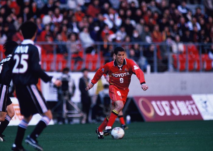 Marcelo (Grampus), Marcelo
MARCH 9, 2002 - Football : Marcelo #9 of Nagoya Grampus in action during the 2002 J.League Division 1 1st stage match between Nagoya Grampus Eight and Marinos at Toyata Stadium in Nagoya, Aichi, Japan.
(Photo by Ryuichi Kawakubo/AFLO SPORT) [1013].
