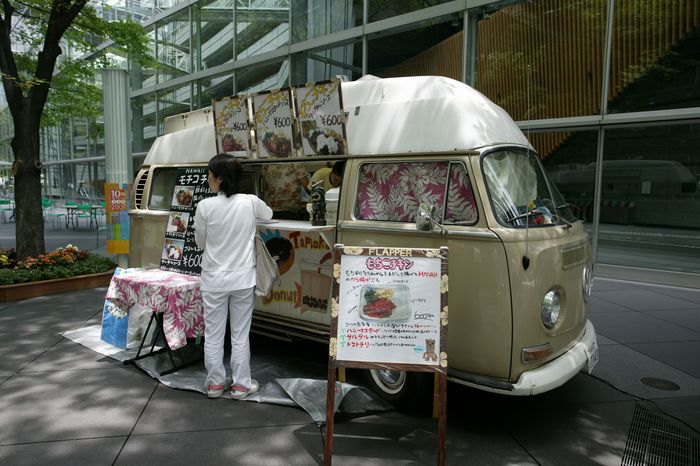 Portable Sale Car, Store of Lunch Box
June 20, 2007 - News : during the Lunch Time in Yurakucho, Tokyo, Japan
Portable Sale Car, Store of Lunch Box, June 20, 2007 - News : during the Lunch Time in Yurakucho, Tokyo, Japan.
(Photo by AFLO) [0911].