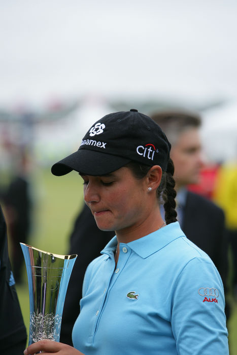 Lorena Ochoa (MEX), 
AUGUST 5, 2007 - Golf : 
Lorena Ochoa of Mexico holds winning trophy during the Final Round of the 2007 Ricoh Women's British Open held on the Old Course at St Andrews on August 5, 2007 in St. Andrews, Scotland. 
(Photo by Koji Aoki/AFLO SPORT) [0008]
