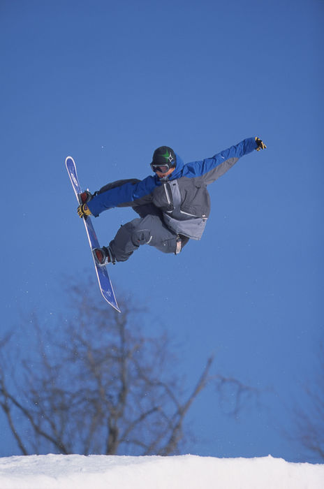 Hayato Doi (JPN), Hayato Doi of Japan
FEBRUARY 16, 2001 - Snowboarding : Hayato Doi of Japan in action during the Men's Snowboarding Half Pipe at the 2001 Winter Universiade in Zakopane, Poland .
(Photo by Koji Aoki/AFLO SPORT) [0008].