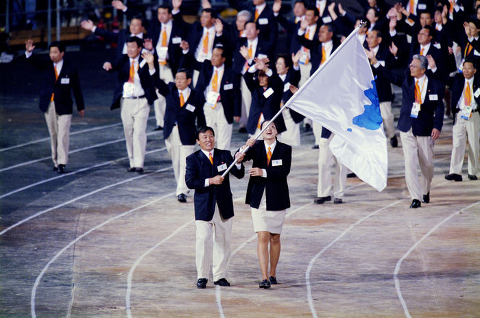 Opening Ceremony of the 2000 Sydney Olympics North and South Korea march together North and South Korea united team group,  SEPTEMBER 15, 2000   Opening Ceremony : North and South Korea united team parades during the Opening Ceremony of the 2000 Sydney Olympic Games at Olympic Stadium in Sydney, Australia.  Photo by Masakazu Watanabe AFLO SPORT   0005 