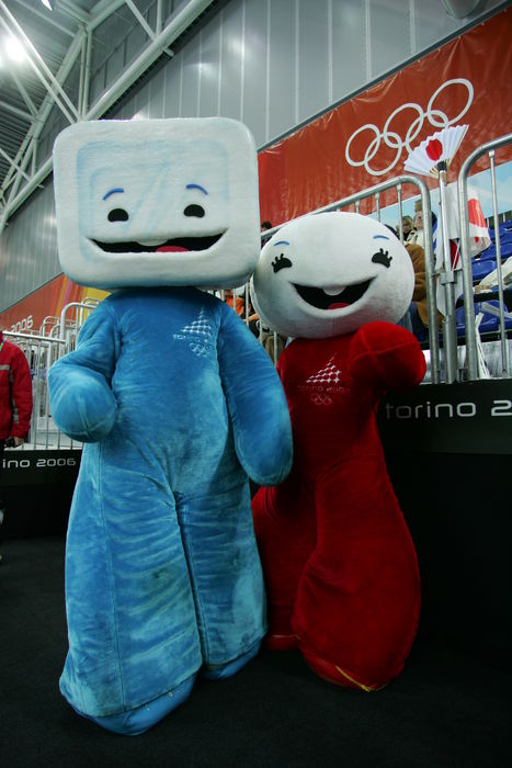 2006 Turin Olympics NEVE and Gliz  Official Mascot ,  FEBRUARY 13, 2006   Speed Skating  : Mens 500m  during the Torino 2006 Winter Olympic Games  at Oval Lingotto, Torino, Italy.   Photo by Jun Tsukida AFLO SPORT   003 