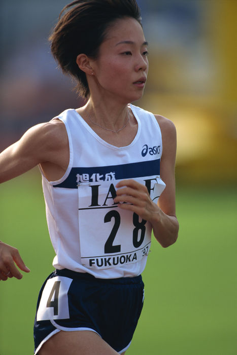 Masako Chiba (JPN)
SEPTEMBER 13, 1997 - Athletics :.
Masako Chiba of Japan runs during the IAAF Grand Prix Final FUKUOKA 1997 Women's 5000m at Hakata-no-mori Athletics Stadium in Fukuoka, Japan.
 (Photo by Jun Tsukida/AFLO SPORT) [0003].