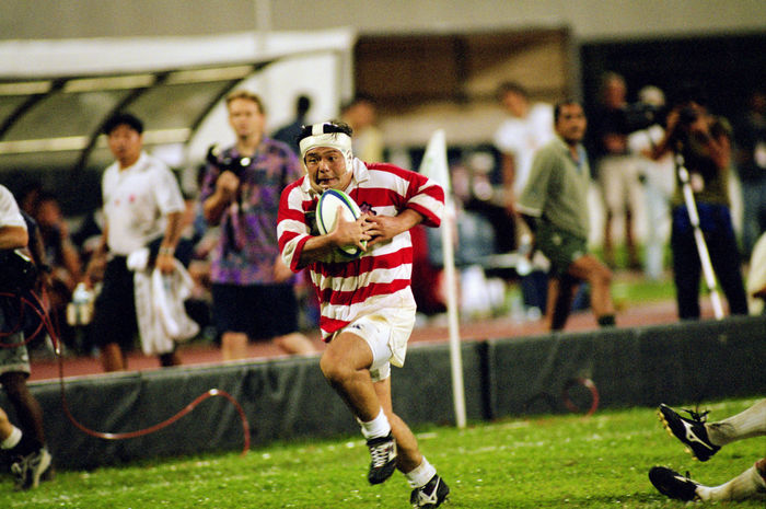 Naoto Nakamura (JPN), Naoto Nakamura
OCTOBER 31, 1998 - Rugby : Naoto Nakamura of Japan runs with the ball during the IRB World Cup 1999 Asian Qualify match between Japan 47-7 Hong Kong at National Stadium in Singapore.
 (Photo by Jun Tsukida/AFLO SPORT) [0003].
