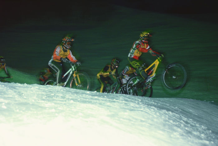 SNOW-X MTB,
MARCH 21, 2000 - Mountain Bike : A general view of the SNOW-X MTB.
 (Photo by Jun Tsukida/AFLO SPORT) [0003]