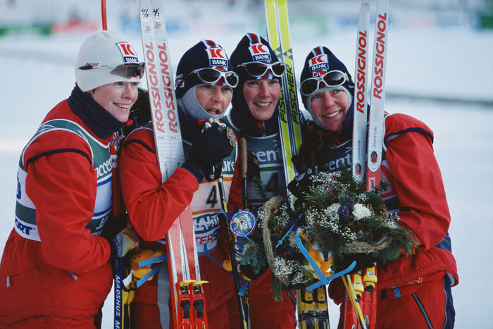 Norway team group (NOR),
FEBRUARY 23, 2001 - Cross Country Skiing : Norway team (Anita Moen, Bente Skari, Elin Nilsen and Hilde Gjermundshaug Pedersen) celebrate after winning the bronze medal in the Women's Cross Country Skiing 4x5km relay at the 2001 FIS Nordic World Ski Championships in Lahti, Finland. Finland team was disqualified for doping then Norway team became silver.
 (Photo by Jun Tsukida/AFLO SPORT) [0003]