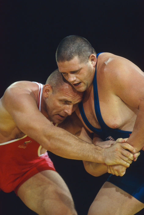 2000 Sydney Olympics Alexandre Kareline  RUS , Rulon Gardner  USA ,  SEPTEMBER 27, 2000   Wrestling : Alexandre Kareline  L  of Russia and Rulon Gardner  R  of the USA in action during the Men s Wrestling Greco Roman 130kg final match at the 2000 Sydney Olympic Games at Sydney Convention and Exhibition Centre in Darling Harbour, Australia.   Photo by Koji Aoki AFLO SPORT   008 