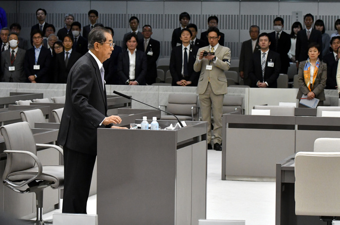 Former Governor Ishihara testifies before the Hyakujo Committee on the Toyosu relocation issue. March 20, 2017, Tokyo, Japan   Former Governor of Tokyo Shintaro Ishihara is summoned as a sworn witness to testify before a special board of inquiry of the Tokyo Metropolitan Assembly on Monday, March 20, 2017. Ishihara was governor when the City Hall decided to buy a reclaimed land to relocate the aging central fish market. The relocation plan has been suspended due to detection of high level toxic chemical  in groundwater of the new fish market site.  Photo by Natsuki Sakai AFLO  AYF  mis 
