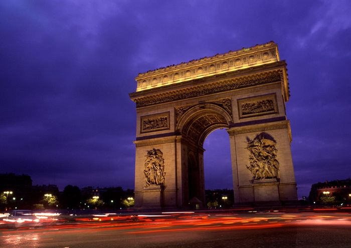 FIL 01 B85380 01 Arc de Triomphe, Paris, France