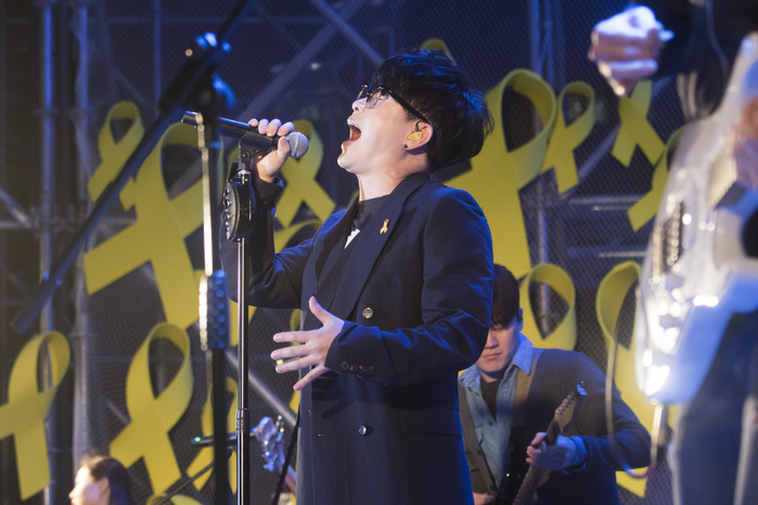 South Korean singer Lee Seung Hwan performs during a rally on the eve of the third anniversary of Sewol ferry disaster in Seoul Lee Seung Hwan, Apr 15, 2017 : South Korean singer Lee Seung Hwan performs during a rally on the eve of the third anniversary of Sewol ferry disaster in Seoul, South Korea. The Sewol Ferry sank off South Korea s southwestern coast near Jindo on April 16, 2014 during a journey from Incheon to Jeju. The Ferry was carrying 475 crew and passengers, mostly high school students on a school trip. More than 300 people died and nine are still missing. The Sewol was built in Japan in 1994 and it was decommissioned ship already when South Korea imported it from Japan in late 2012. South Korean government led by at the time President Lee Myung Bak increased the maximum ship age from 20 to 30 years in 2009 as part of a drive to relax regulations, local media reported.  Photo by Lee Jae Won AFLO   SOUTH KOREA 