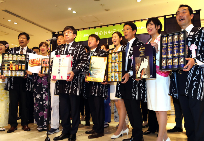 The start of the mid year New Year shopping season: a launching ceremony at the Mitsukoshi Nihombashi main store. May 12, 2017, Tokyo, Japan   Mitsukoshi department store manager Makoto Asaga  C  and sales clerks launch the sales promotions for summer gift sales at the head store in Tokyo on Friday, May 12, 2017. Mitsukoshi department store started to accept  chugen  or summer gifts through the Internet and will open the special large floors for summer gifts at the end of this month.    Photo by Yoshio Tsunoda AFLO  LwX  ytd 