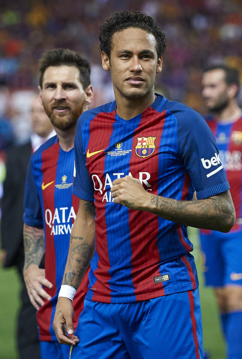Barcelona wins the Spanish King s Cup for the third year in a row. Neymar, Lionel Messi  Barcelona , MAY 27, 2017   Football   Soccer : Neymar Jr and Lionel Messi of Barcelona celebrates the victory at the end of the Spanish Copa del Rey Final match between FC Barcelona 3 1 Deportivo Alaves at Vicente Calderon in Madrid, Spain.  Photo by Pablo Morano AFLO 