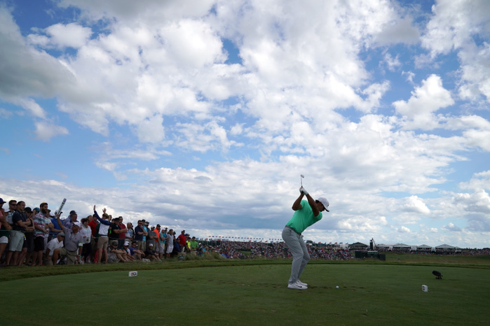 2017 U.S. Open Final Day Brooks Koepka  USA , JUNE 18, 2017   Golf : Brooks Koepka of the United States tees off on the 9th hole during the Final round of the 117th U.S. Open Championship at Erin Hills golf course in Erin, Wisconsin, United States.  Photo by Koji Aoki AFLO SPORT  