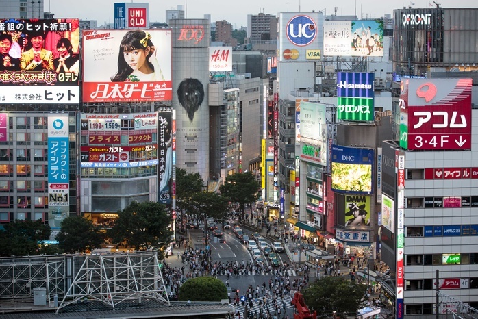 Japan business confidence reaches three year high   Bank of Japan s tankan report July 3, 2017, Tokyo, Japan   A picture taken on May 29, 2017 shows a general view of Tokyo s Shibuya shopping district. According to the Bank of Japan s tankan report, confidence among the nation s largest manufacturers has risen for the third straight quarter to the greatest level in more than three years. The report showed a reading of 17 among major manufacturers which is the highest since the first quarter of 2014.  Photo by AFLO 