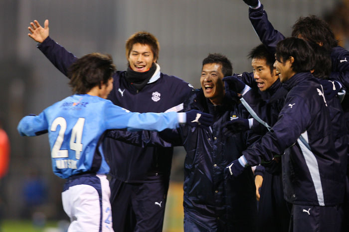 Jubilo Iwata Team Group, DECEMBER 13, 2008 - Football : 2008 J.LEAGUE Division 1 and Division 2 play off 2nd Leg, match between Jubilo Iwata 2-1 Vegalta Sendai at YAMAHA Stadium, Shizuoka, Japan. (Photo by AFLO SPORT) [1045].