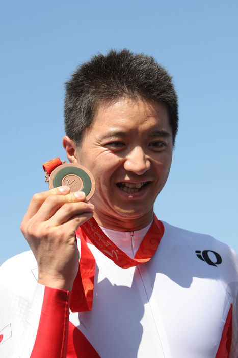 2008 Beijing Paralympics Bicycle Men s Road Individual Time Trial CP4 Bronze medal for Ishii Masashi Ishii  JPN , SEPTEMBER 12, 2008   Road Cycling : Beijing 2008 Paralympic Games, Men  39 s Individual Time Trial CP 4 Final at the Ming Tombs Reservoir Road, Beijing, China.  Photo by AFLO SPORT   1080 .