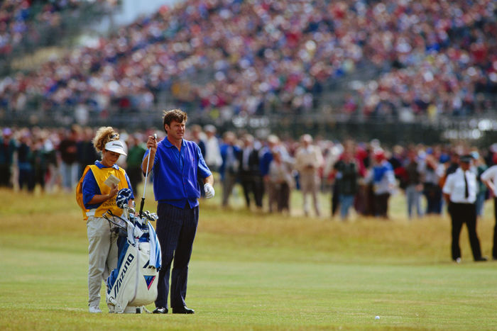 1992 British Open Final Day Nick Faldo Pulls Clubs Out of Bag Nick Faldo , July 19, 1992   Golf : Nick Faldo of England during the British Open played at Muirfield in Scotland.  Photo by Koji Aoki AFLO SPORT   0008 