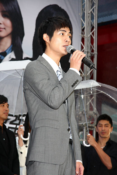 Vic Chou presents a premier party of his new idol play Vic Chou Vic Chou, Mar 29, 2009 : Vic Chou presents a premier party of his new idol play.March 29,2009.Hongkong.  Photo by Top Photo AFLO   2169 .