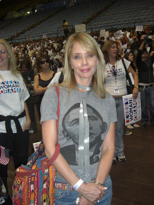 Celebs at Every Woman For Obama Rally Rosanna Arquette, Oct 12, 2008 : Every Woman For Obama Rally. UCLA Pauley Pavilion. Westwood, CA, USA. Sunday,  October 12, 2008  Photo by Celebrity Vibe AFLO   2361 