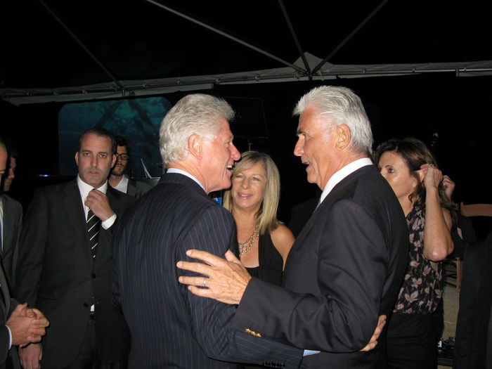 Oceana s 2008 Partners Award Gala   Inside Bill Clinton and Barbra Streisand and James Brolin, Oct 18, 2008 :   EXCLUSIVE   Former President Bill Clinton with Barbra Streisand and husband James Brolin. Oceana s 2008 Partners Award Gala   InsideHonoring Former President Bill Clinton, Sting and Trudie Styler. Michael King Residence  Chairman of King World Productions  Pacific Palisades, CA, USA.Saturday,  October 18, 2008.  Photo by Celebrity Vibe AFLO   2361 