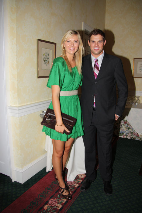 Bryan Brothers  All Star Tennis Smash   Inside Dinner. Maria Sharapova, Sep 27, 2008 : Maria Sharapova with Bob BryanBryan Brothers  39  All Star Tennis Smash   Inside Dinner.To benefit local and national Charities including City Impact.Sherwood Country Club.Thousand Oaks, CA, USA.Saturday, September 27, 2008.  Photo by Celebrity Vibe AFLO   2361 